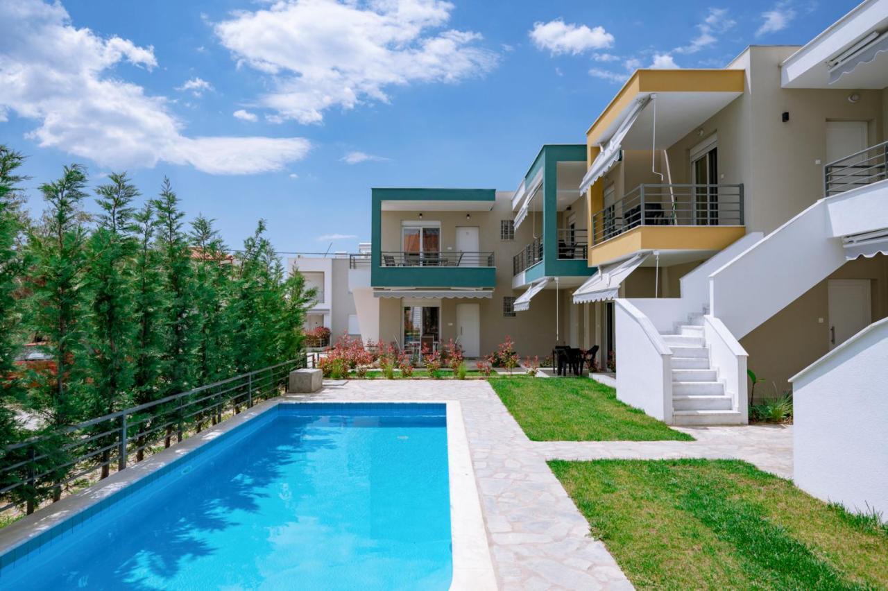 Danai & Palm Residential Complexes Apartment Ofrinion Exterior photo